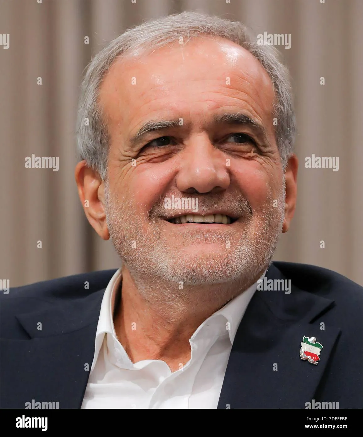 Ο Πεζεσκιάν δηλώνει ότι το Ιράν δεν επιδιώκει πυρηνικά όπλα και ζητά διάλογο