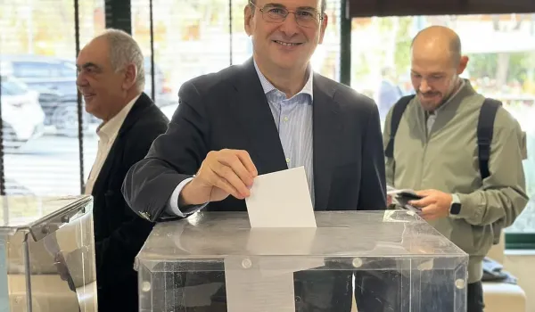 Χατζηδάκης καλεί τους ΟΝΝΕΔίτες να στηρίξουν τη ΝΔ στην επόμενη εκλογική μάχη