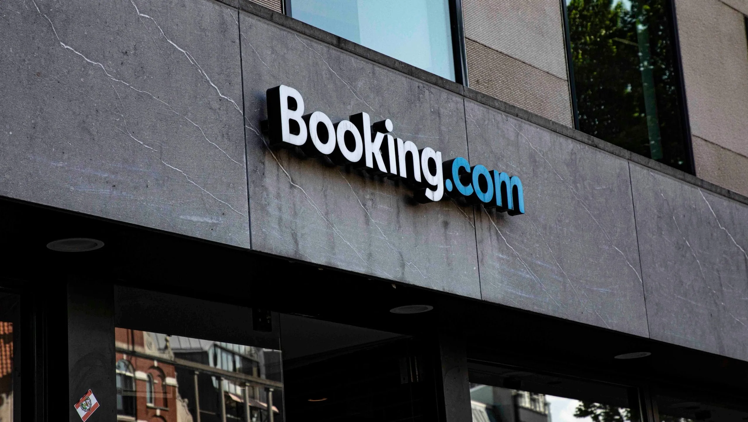 Η ΕΕ ερευνά την Booking.com για ψεύτικες καταχωρίσεις και απάτες phishing