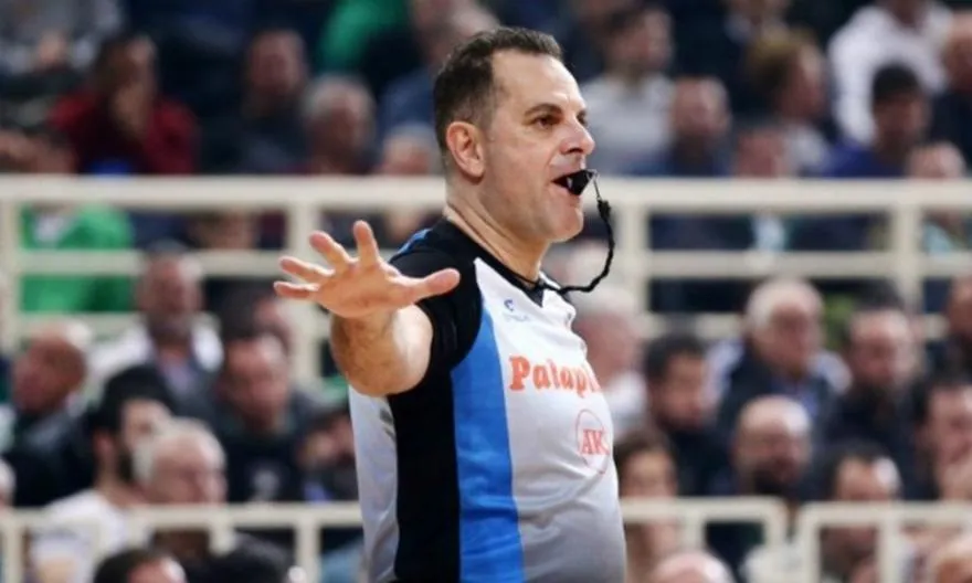 Ο Ηλίας Κορομηλάς αρνείται τις κατηγορίες και δίνει εξηγήσεις για τα ποσά
