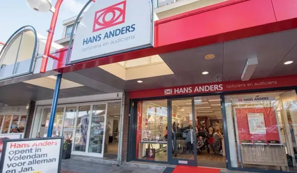Η Hans Anders αναστέλλει τις πωλήσεις των Ray-Ban Meta σε Ολλανδία και Βέλγιο