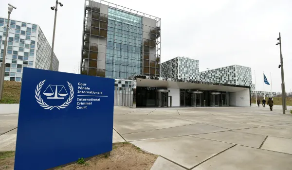 Ο Χάρης Τζήμητρας επικρίνει τις κυρώσεις των ΗΠΑ κατά του ΔΠΔ και τη στάση της κυβέρνησης