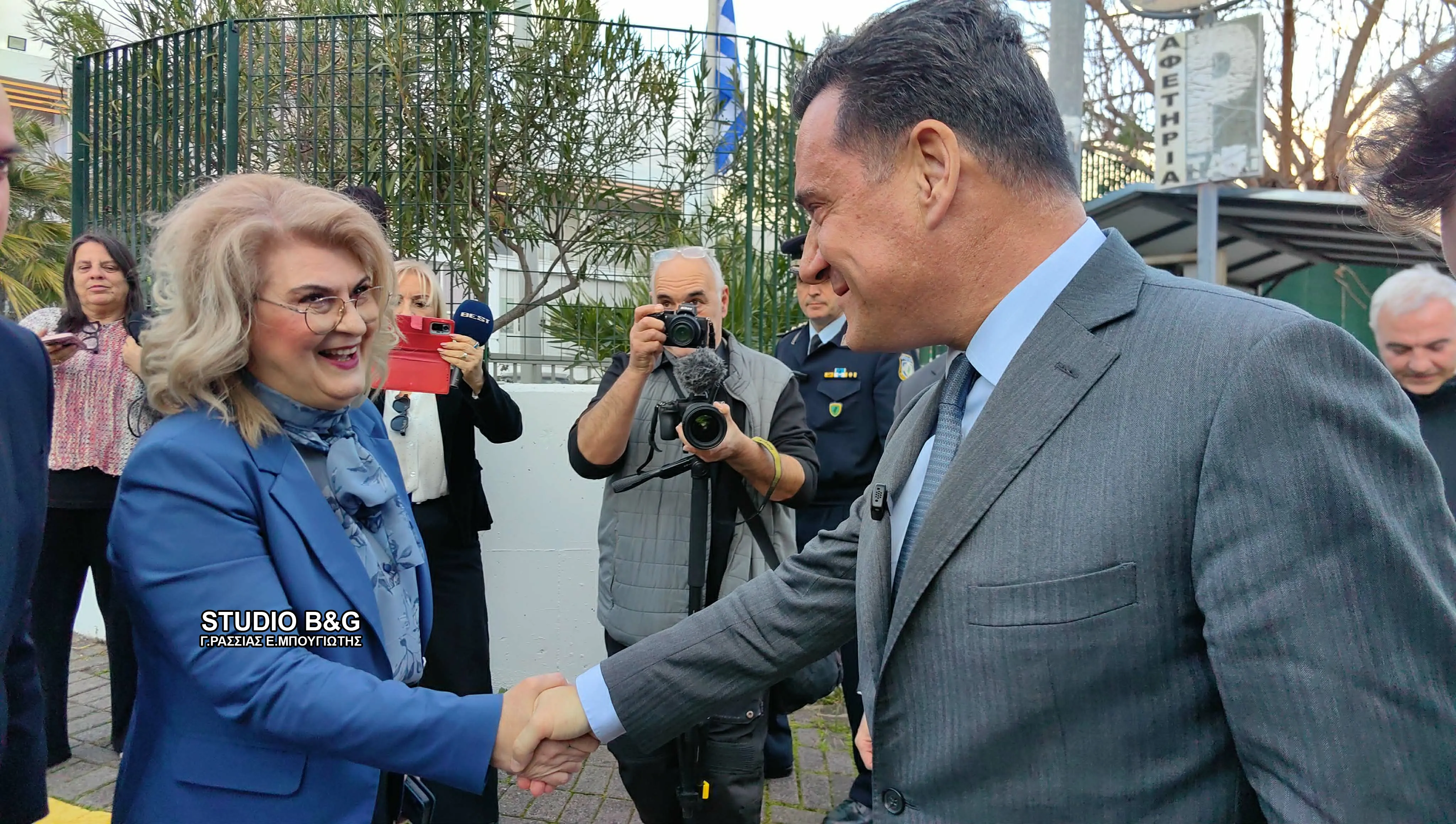 Ο Γεωργιάδης αποκάλεσε «αριστερά γκρουπούσκουλα» τους διαδηλωτές έξω από την ισραηλινή πρεσβεία