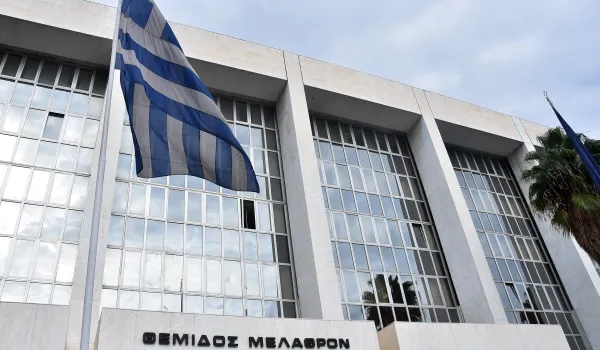 Ο Άρειος Πάγος επικρίνει τις δημόσιες αιχμές του Β. Φλωρίδη για εκκρεμή υπόθεση