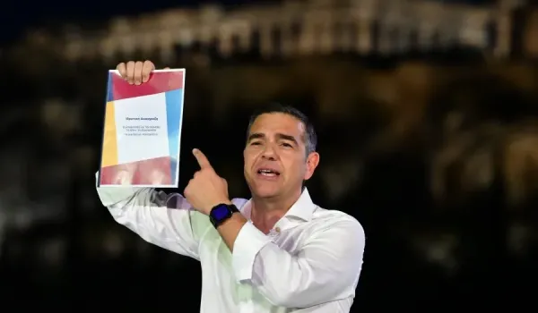 Τσίπρας: Σκόπιμα τα υπερπλεονάσματα για παροχές πριν από τις εκλογές