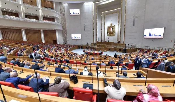 Η αιγυπτιακή Βουλή εξετάζει ενδεχόμενη αμυντική βοήθεια στη Σαουδική Αραβία