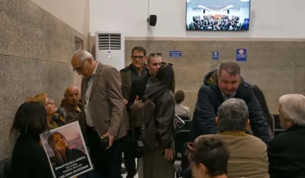 Τέμπη: Έλεγχος σε δύο κινητά και αιτήματα για κλήτευση Γεωργιάδη και Μαρκόπουλου