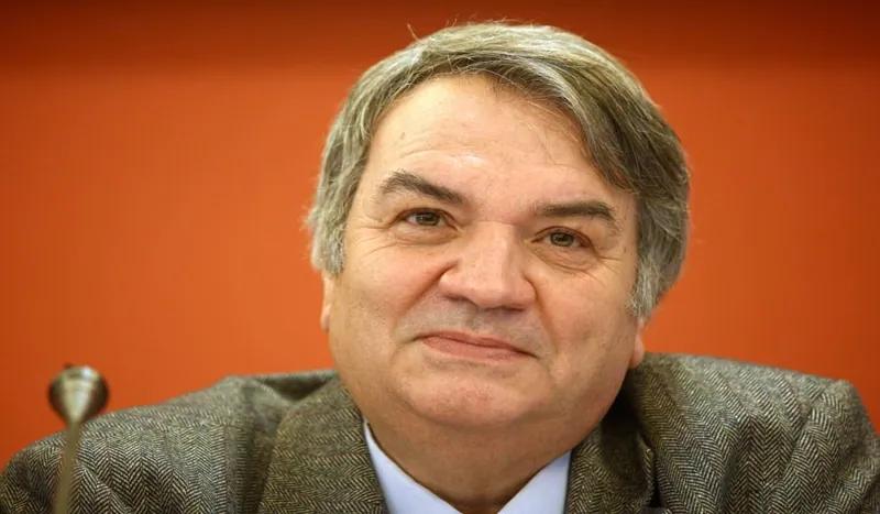 Νίκος Μπίστης: Κανείς δεν ζήτησε να διακόψει η Ελλάδα τις σχέσεις της με το Ισραήλ