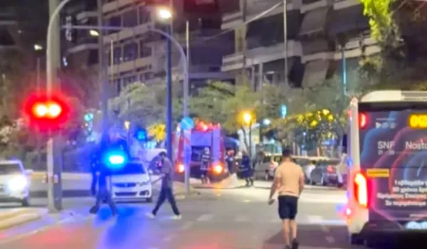 Προσήχθη 37χρονος για την εγκατάλειψη τραυματισμένης συνεπιβάτιδας στην Καλλιθέα