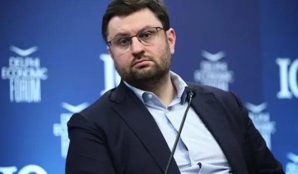 Ο Ζαχαριάδης αποδίδει στην κυβέρνηση αποτυχία στη διαχείριση του κυκλοφοριακού στην Αττική