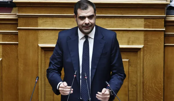 Μαρινάκης: Η κυβέρνηση δεν απειλήθηκε και δεν θα ανεχόταν τέτοιο ενδεχόμενο