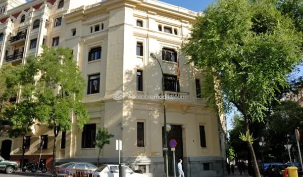 Δημοσκόπηση CIS: Στο 34% το PSOE, μπροστά από PP και VOX