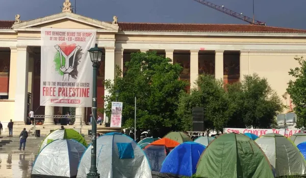 Καταυλισμός στη Μαδρίτη για τη στέγη – Επίσκεψη του Πέδρο Αλμοδόβαρ