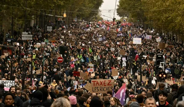 Οι λαοί στους δρόμους, οι αστοί στην αντεπίθεση
