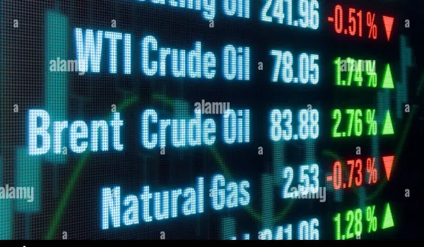 Άνοδος άνω του 5% για Brent και WTI μετά από δημοσιεύματα για πιθανά πλήγματα στο Ιράν