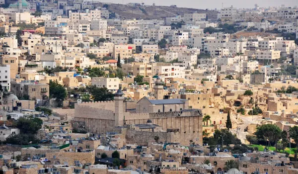 Ισραηλινή επιχείρηση στη Χεβρώνα με κατεδαφίσεις μετά τον θάνατο δύο στρατιωτών