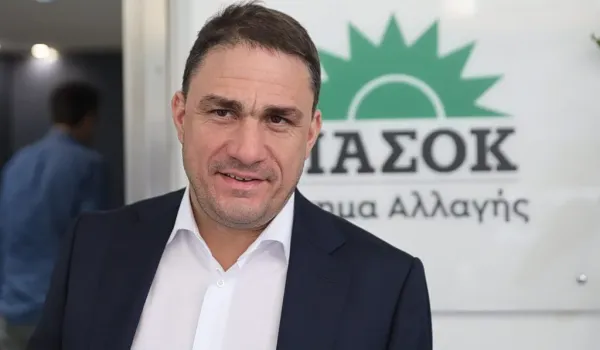 Τσουκαλάς: Το ΠΑΣΟΚ καταθέτει τις επόμενες ημέρες πρόταση νόμου για το ιδιωτικό χρέος