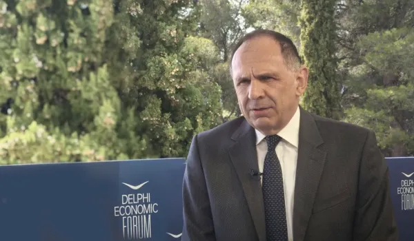 Γεραπετρίτης: Δεν χρειάζεται αλλαγή πορείας για το καλώδιο Ελλάδας–Κύπρου