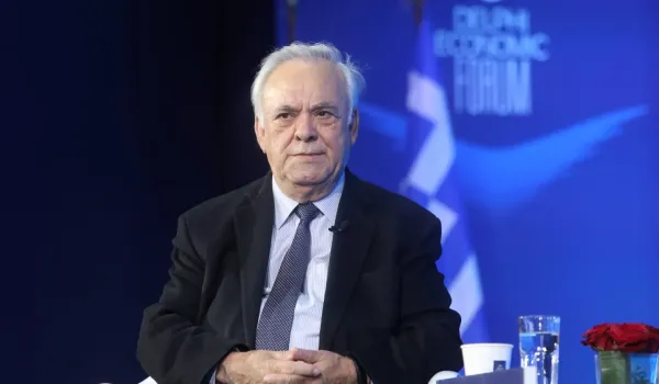 Πρωτοβουλία Δραγασάκη για ομιλία της Νάβι Πιλάι στην Πνύκα