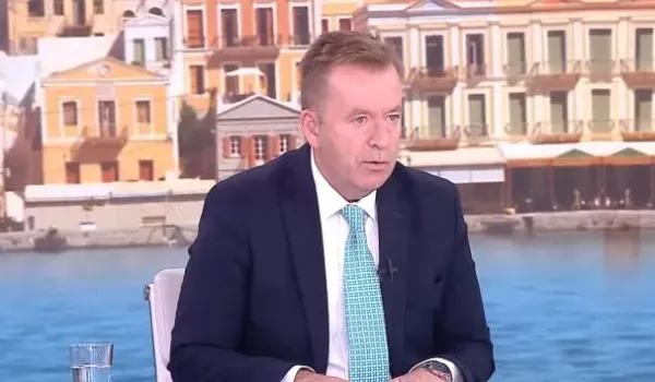 Ο Βασίλης Κόκκαλης ανακοινώνει τη συμμετοχή του στην ΕΛΑΣ χωρίς αξιώσεις για αξιώματα