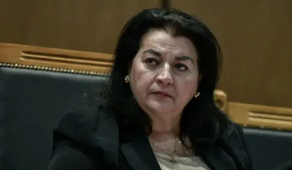 Λεπενιώτη: Αδιανόητο να δίνεται δημόσιο βήμα σε καταδικασμένους Χρυσαυγίτες