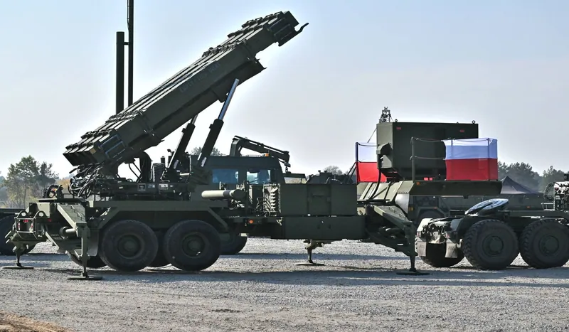 Νέο πακέτο εξοπλισμών 1,5 δισ. αποφάσισε το ΚΥΣΕΑ: η κοινωνία πληρώνει, η κούρσα συνεχίζεται