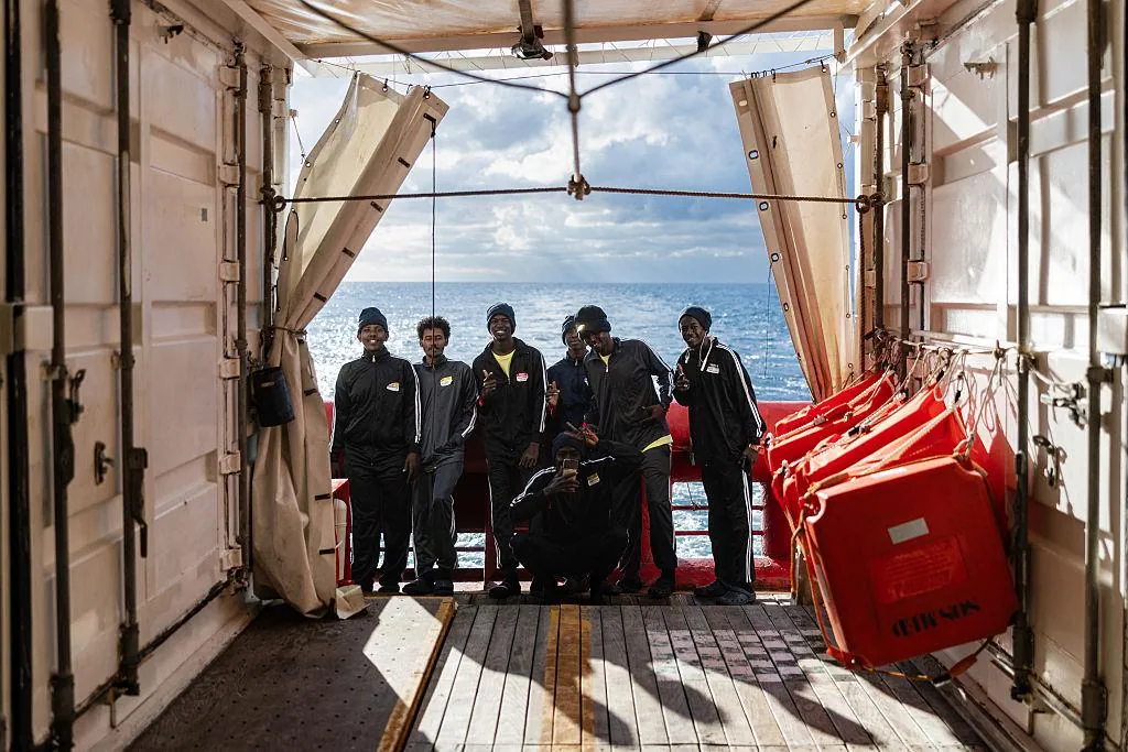 seawatch prosfiges diasosi